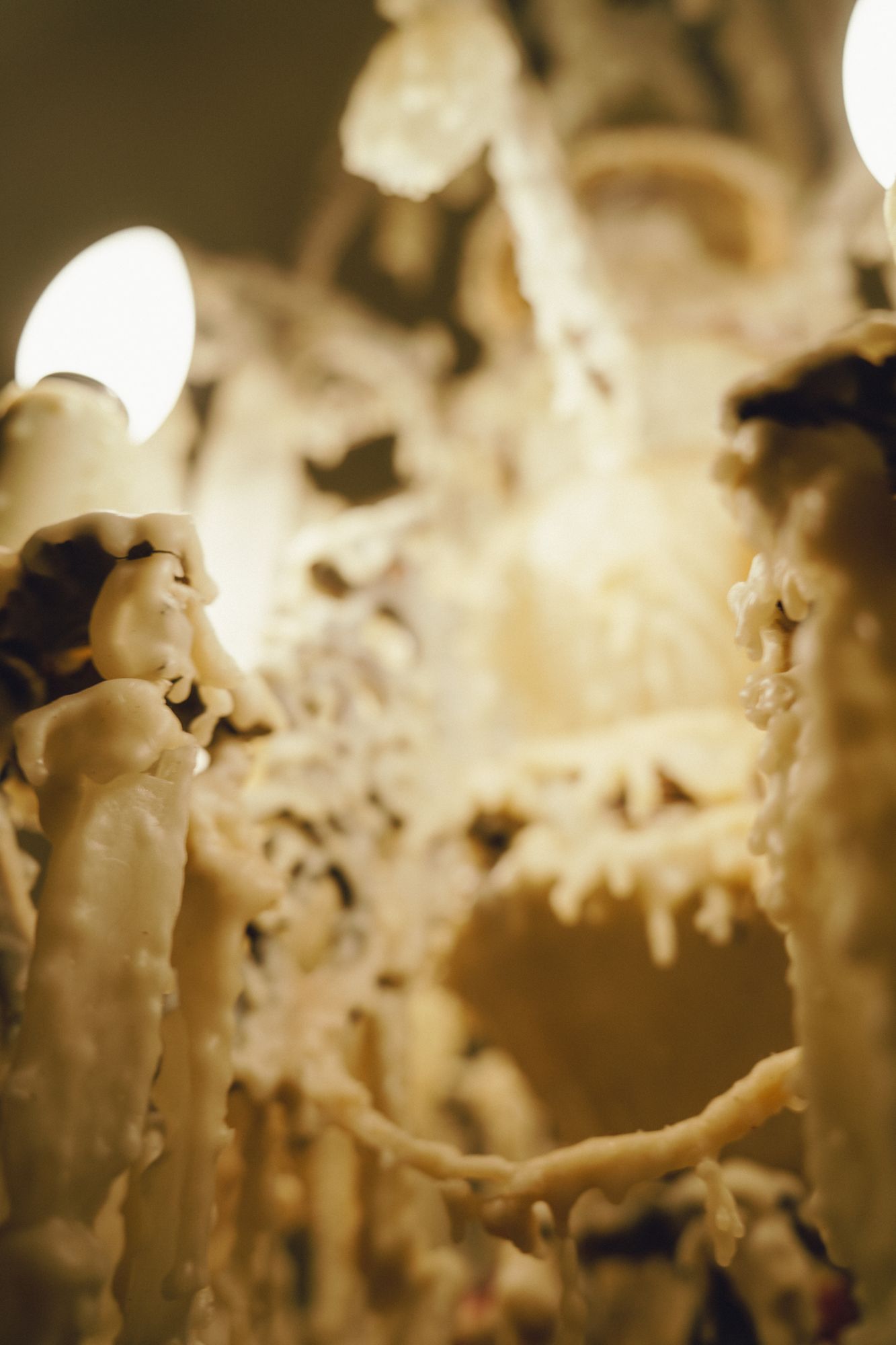 Close detail of wax accumulation over crystal