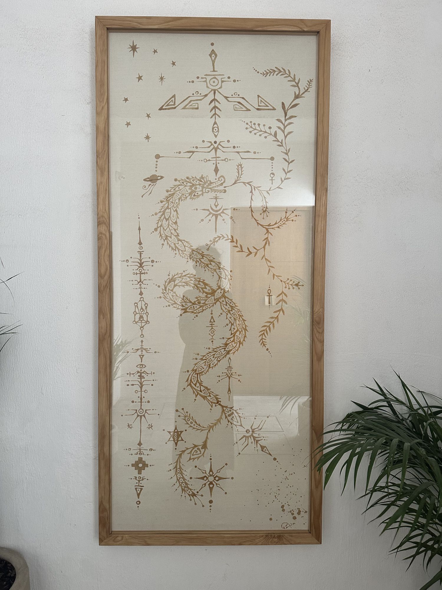 Cartografía de lo invisible: framed serpent scroll drawn in a system of symbols